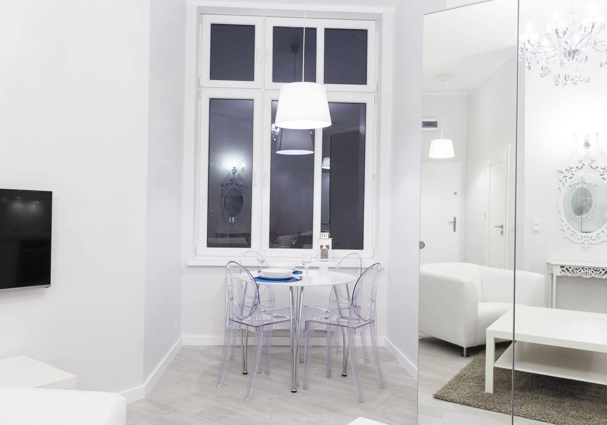 Homewell Apartments Stara Piekarnia Poznan Dış mekan fotoğraf